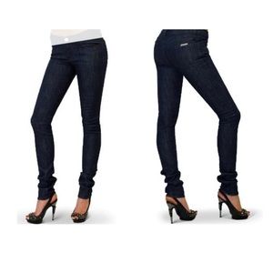 Rock n Republic Berlin Jeans Limited Edition Recession Collection